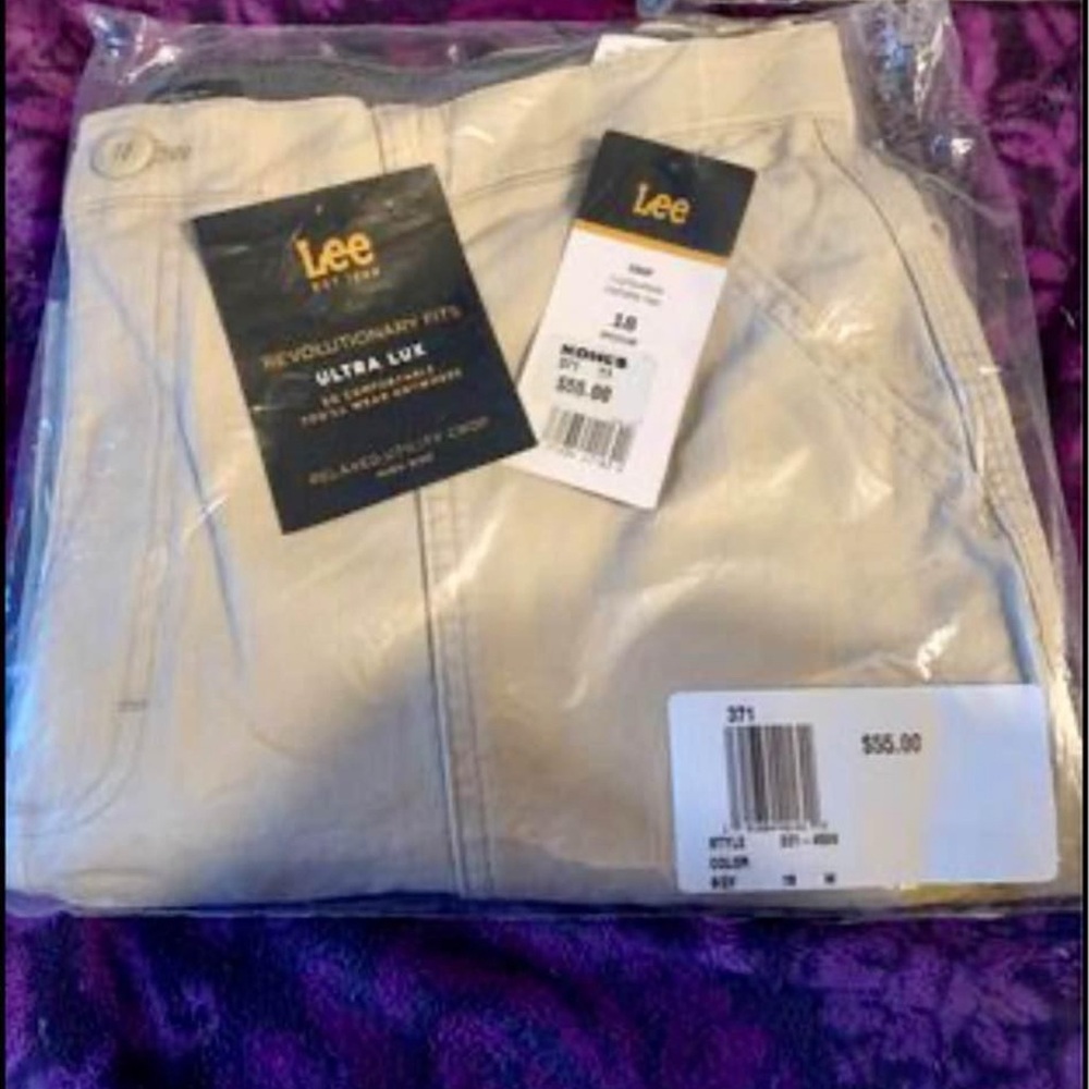 Lee Ultra Lux Beige Pants